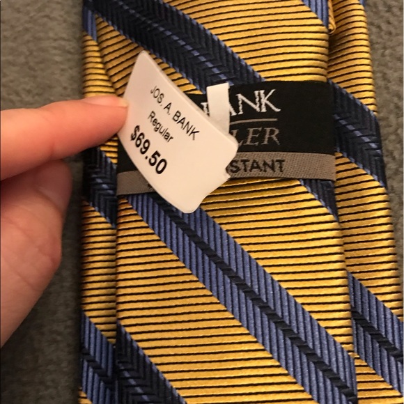 Jos. A Bank Tie- NEW WITH TAGS! - Picture 3 of 3